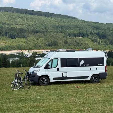 Οργανωμένο κάμπινγκ Grandprixcamp Red Bull Ring - Closest To The Track, Tents Next To The Main Entrance