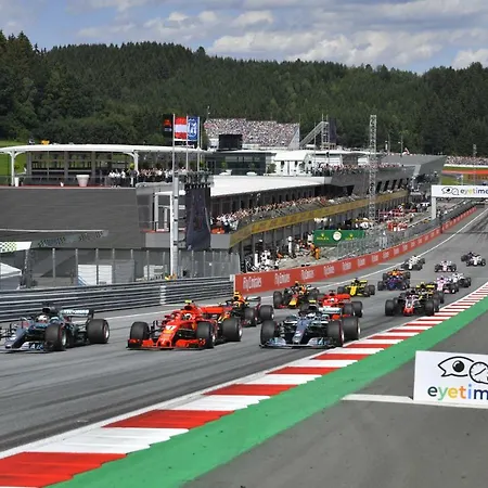 Luksustelt Grandprixcamp Red Bull Ring - Closest Camping To The Track, Tents Next To The Main Entrance Spielberg Bei Knittelfeld