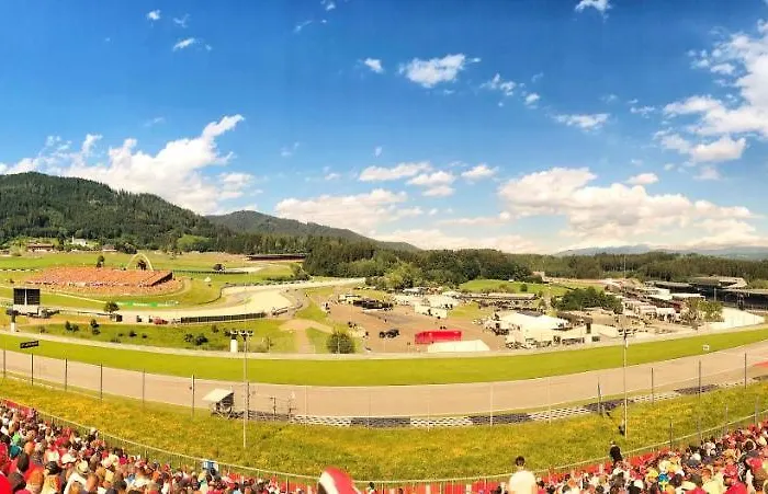 Grandprixcamp Red Bull Ring - Closest To The Track, Tents Next To The Main Entrance Οργανωμένο κάμπινγκ